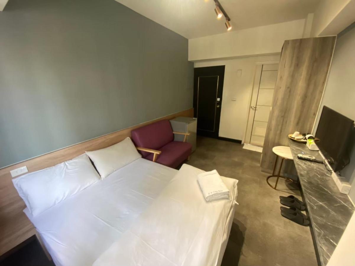 Fengjia Gift Box Homestay ไถจง ภายนอก รูปภาพ